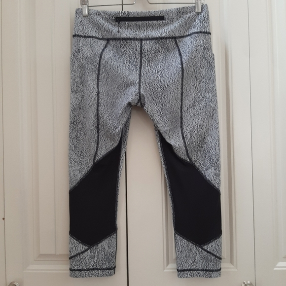 Lululemon Pace Rival Crop - Picture 4 of 7